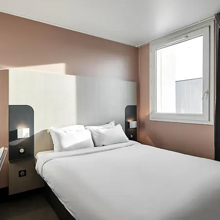 Paris Nord Parc Des Expos 3*